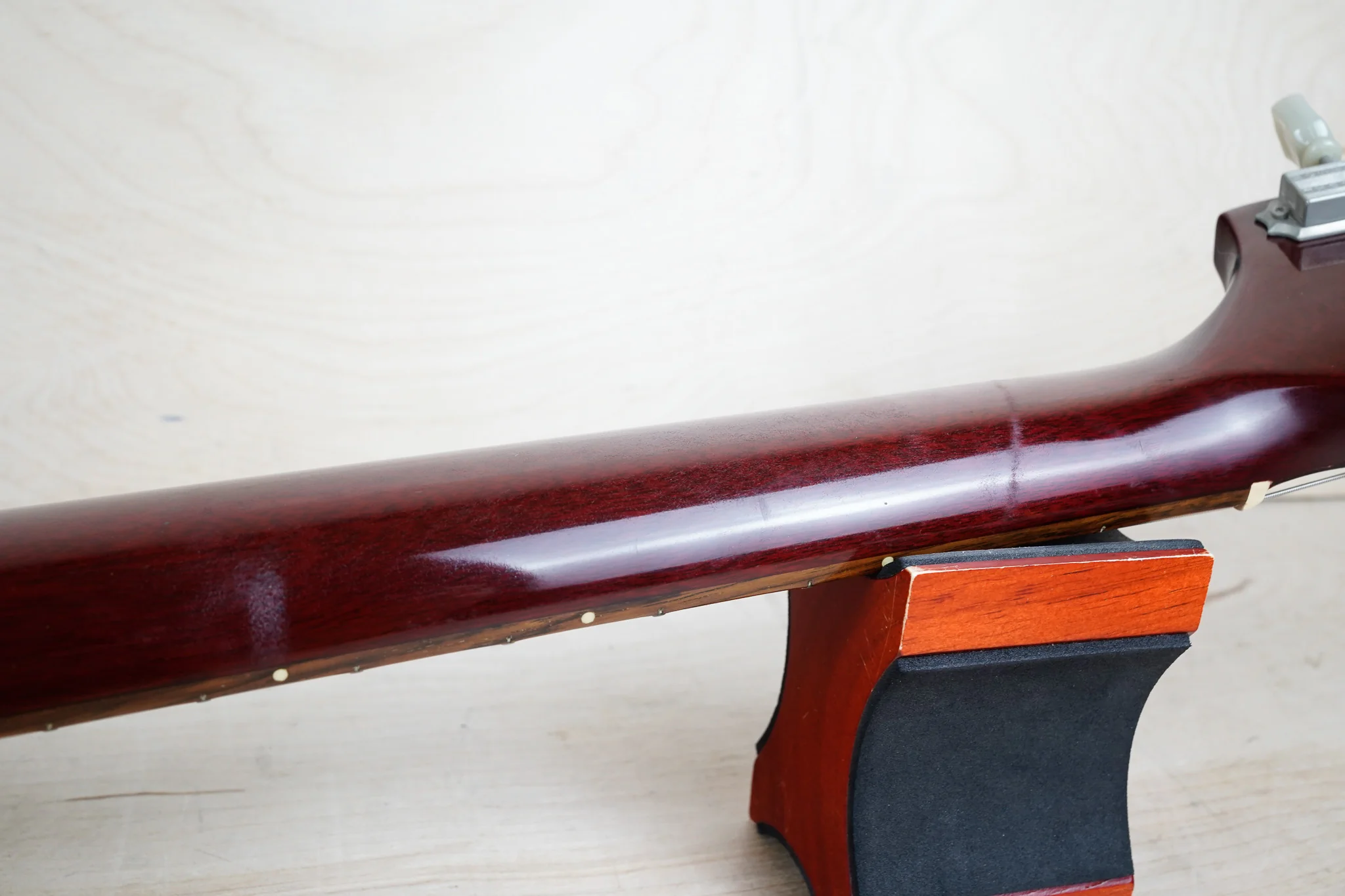 Gibson Flying V '67 2000 Cherry Yamano Music w/ OHSC - Image 12