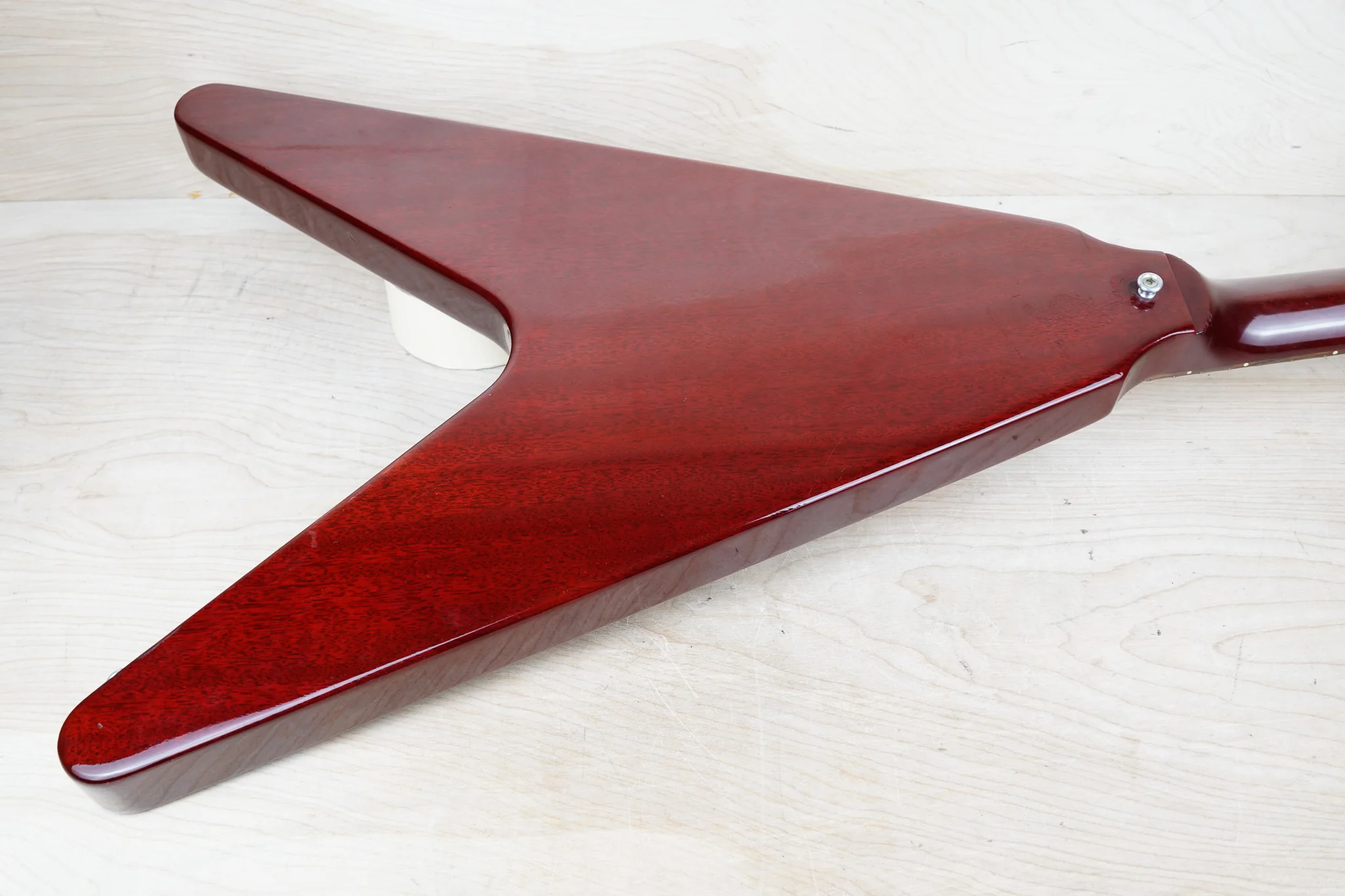 Gibson Flying V '67 2000 Cherry Yamano Music w/ OHSC - Image 14