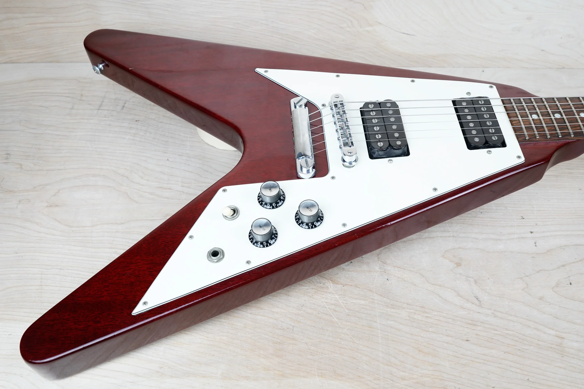 Gibson Flying V '67 2000 Cherry Yamano Music w/ OHSC - Image 7