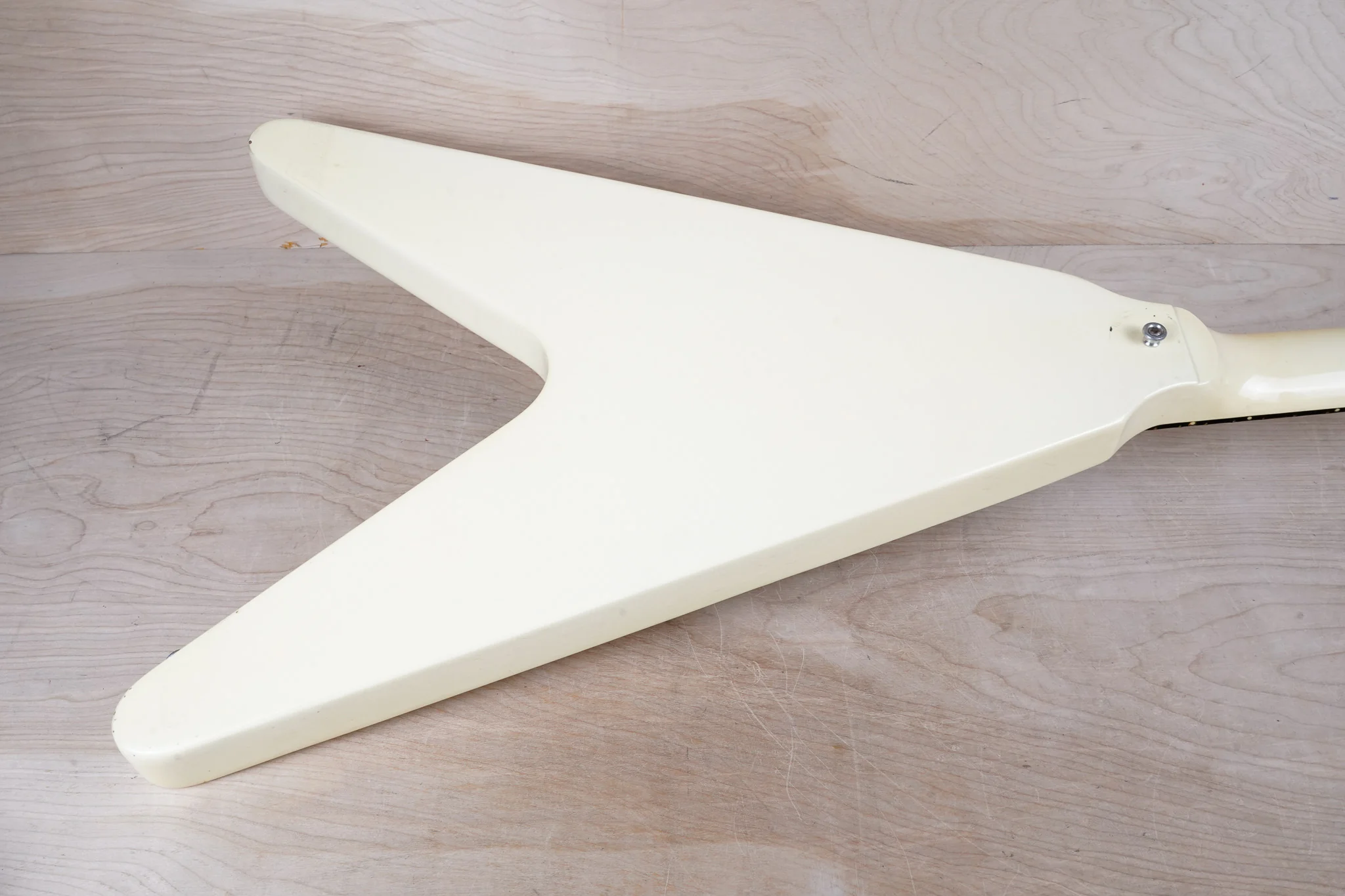 Gibson Flying V '67 Reissue 2009 Classic White Seymour Duncan PUs w/ OHSC, Paperwork - Image 16