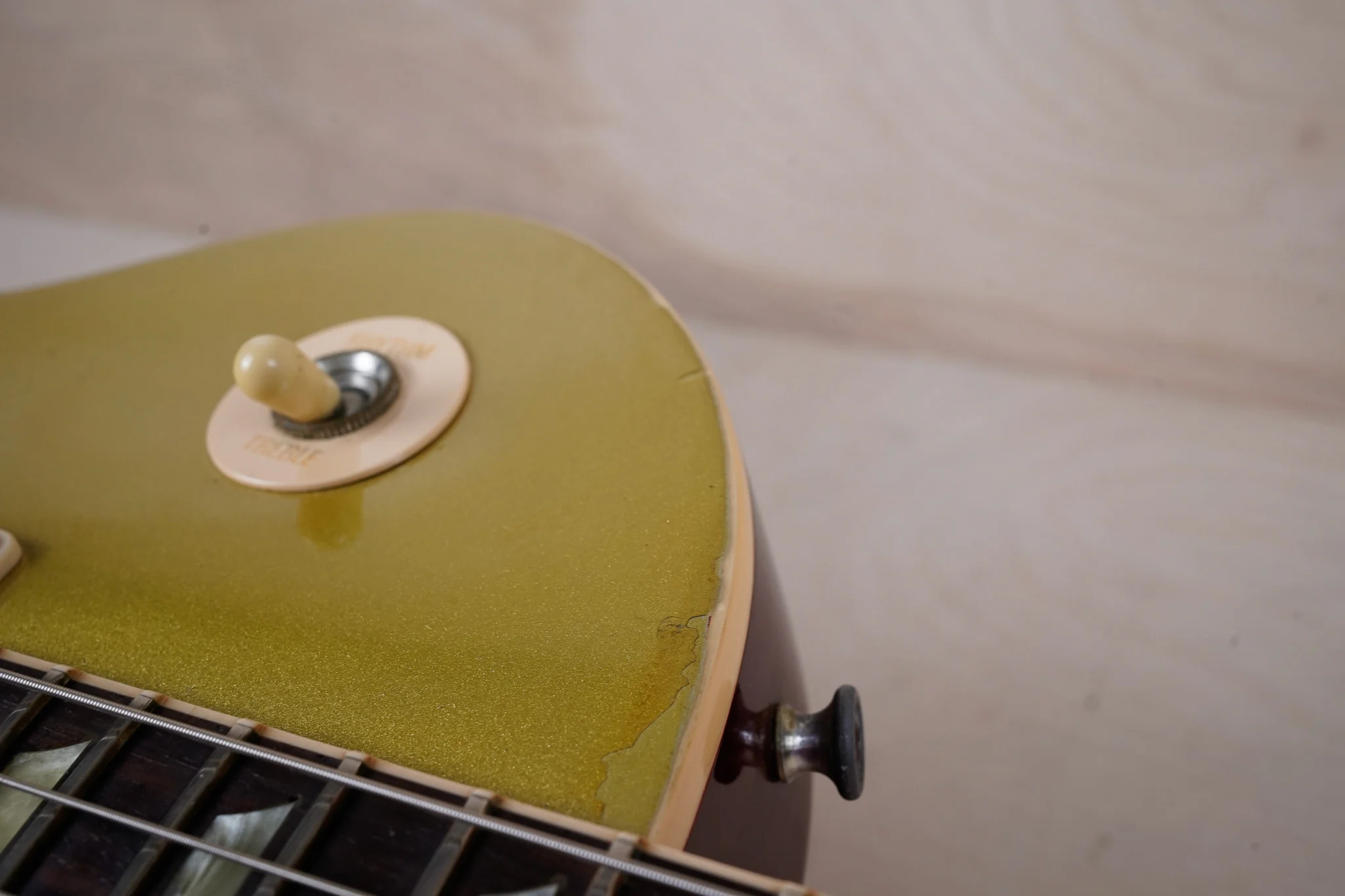 Gibson Les Paul 1960 Classic 1998 Goldtop Refinish w/ OHSC - Image 8
