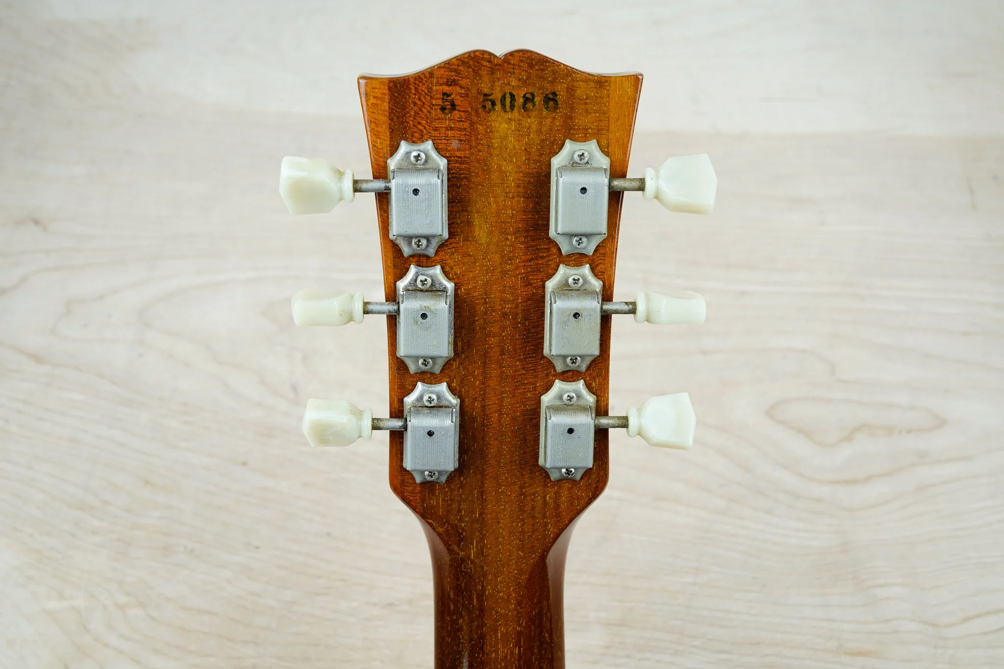 Gibson Les Paul Classic Premium Plus 1995 Translucent Amber w/ OHSC - Image 18