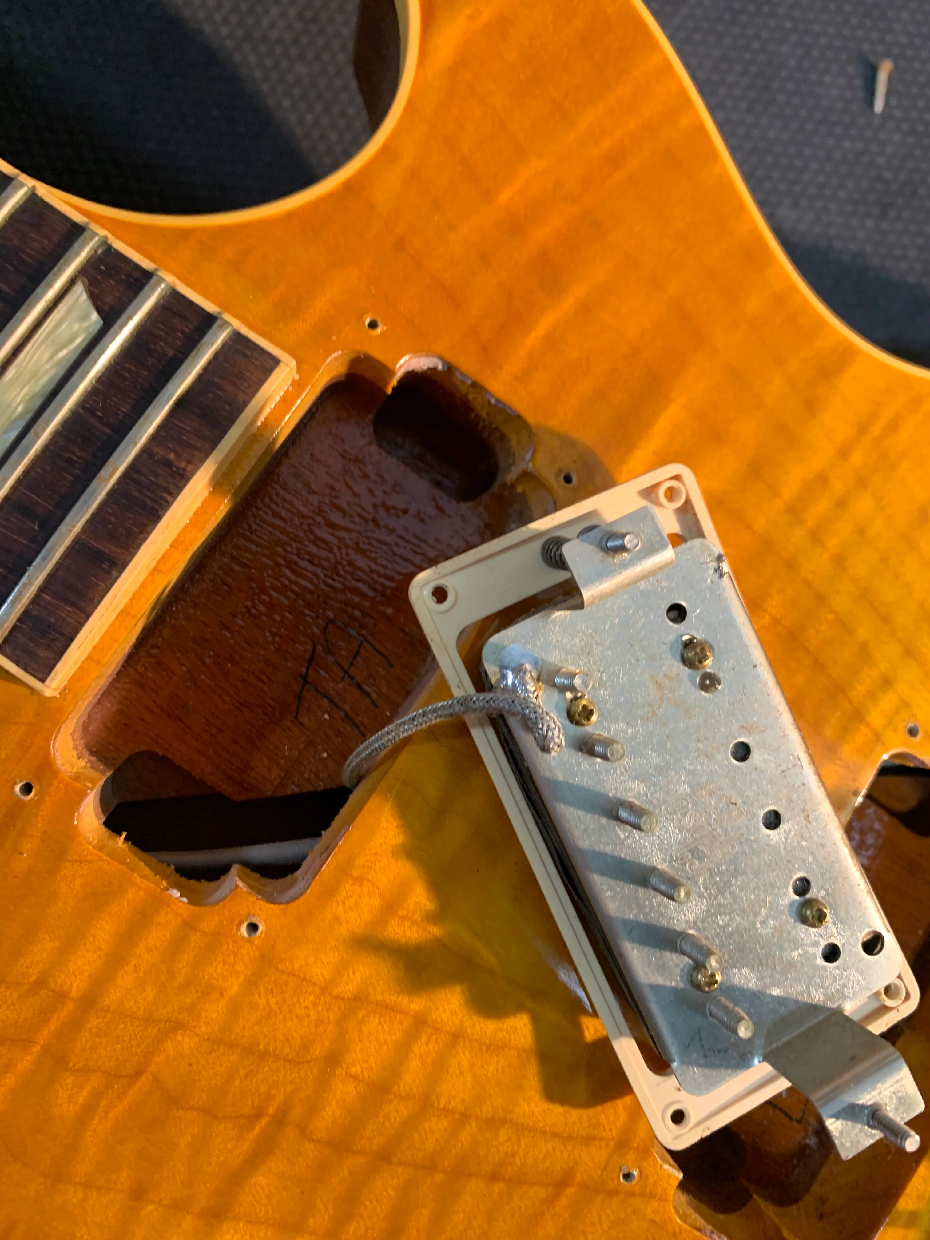 Gibson Les Paul Classic Premium Plus 1995 Translucent Amber w/ OHSC - Image 21