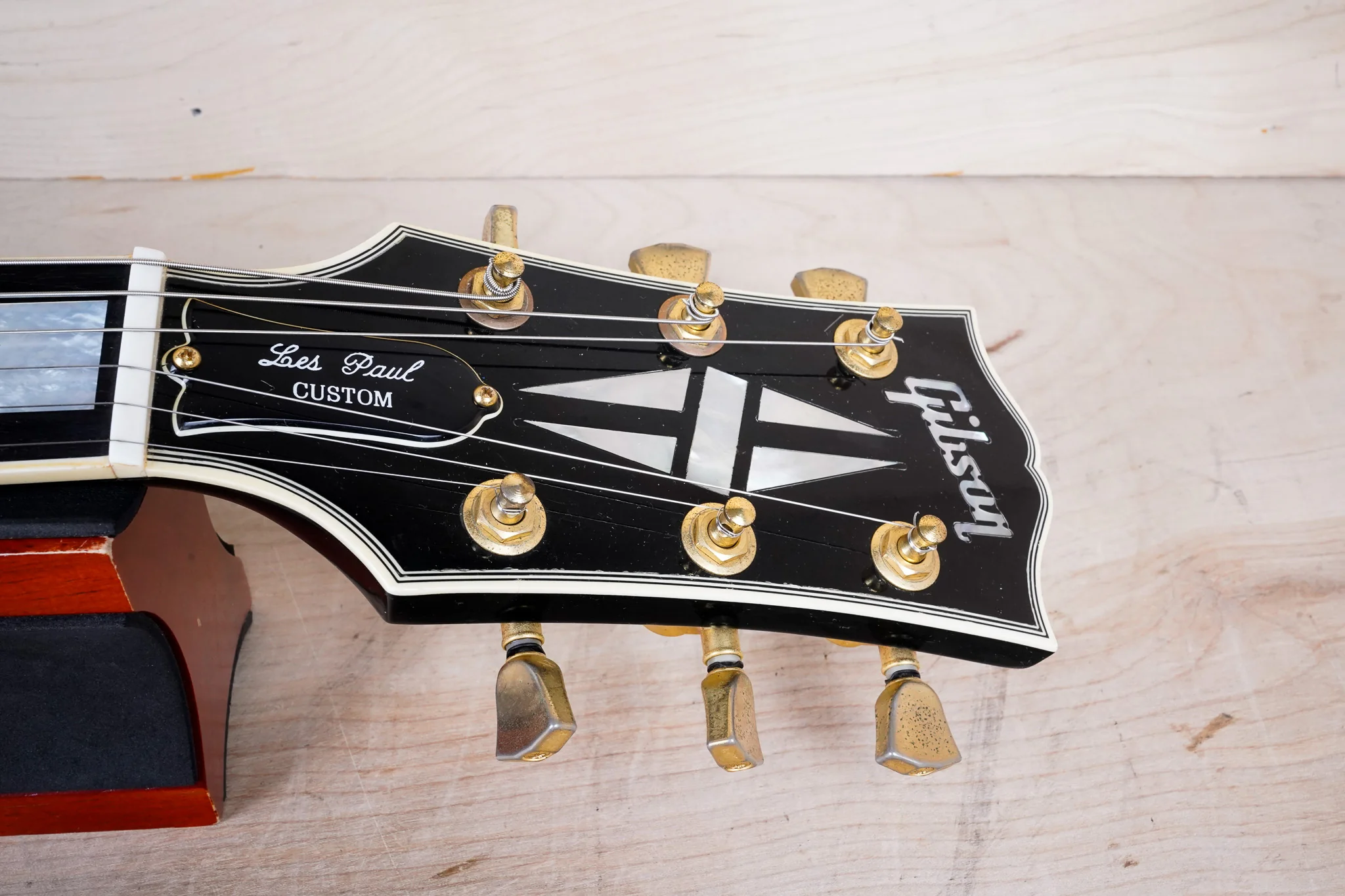 Gibson Les Paul Custom 2001 Ebony Black Beauty Yamano Music w/ OHSC, Paperwork - Image 4