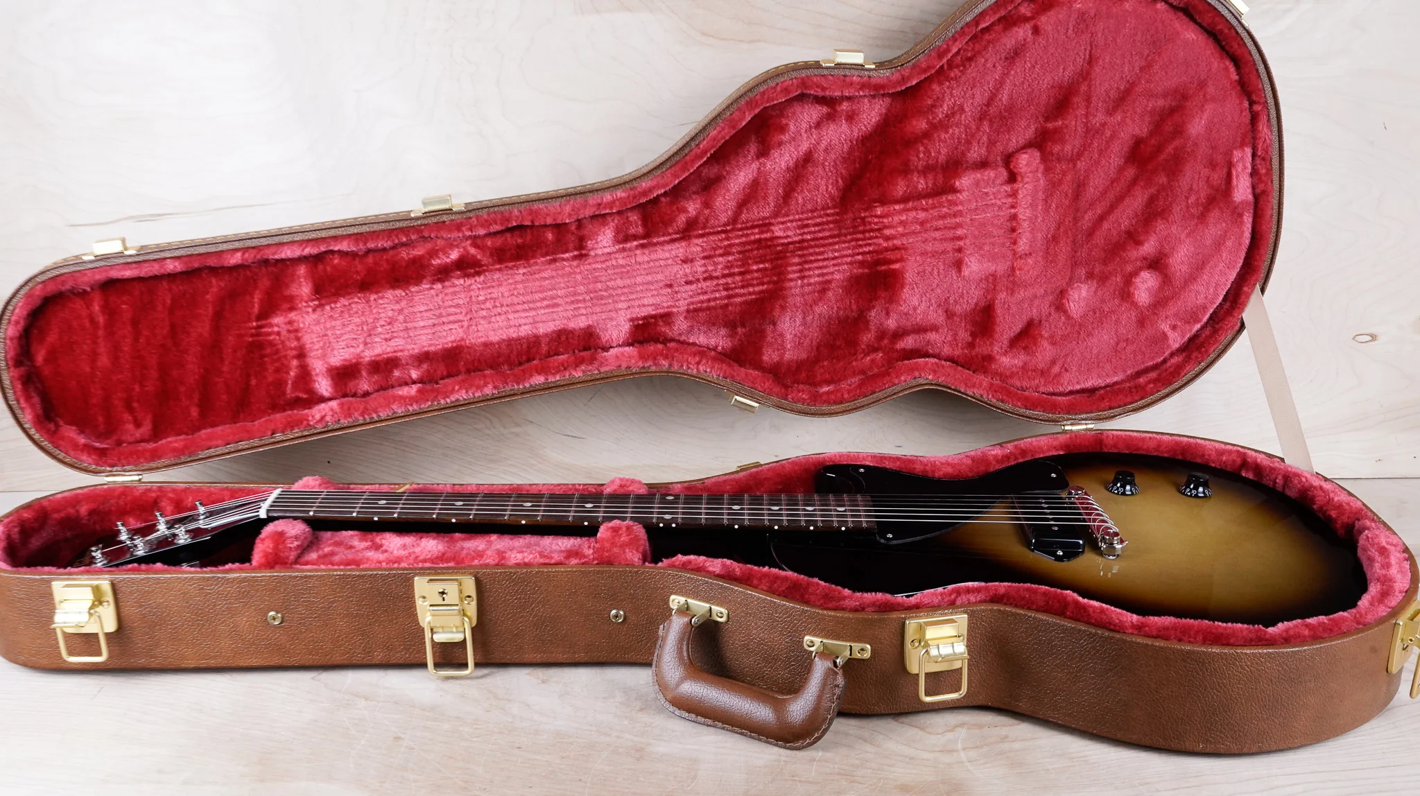 Gibson Les Paul Junior 2025 Vintage Tobacco Burst w/ OHSC - Image 2