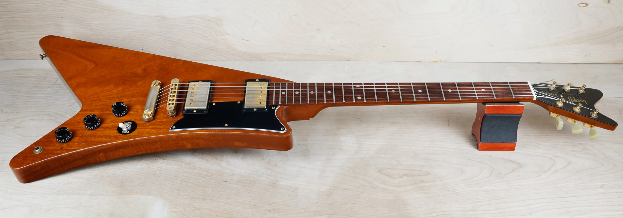 Gibson Moderne XL 2012 Translucent Amber w/ OHSC - Image 3