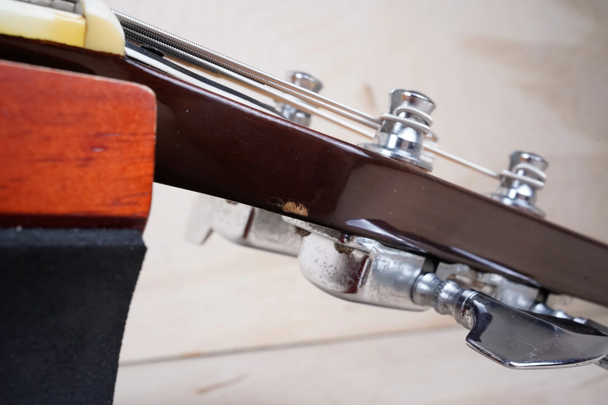 Greco VB-360 Violin Bass MIJ Vintage 1970s Sunburst Maxon Pickups w/ OHSC - Image 5
