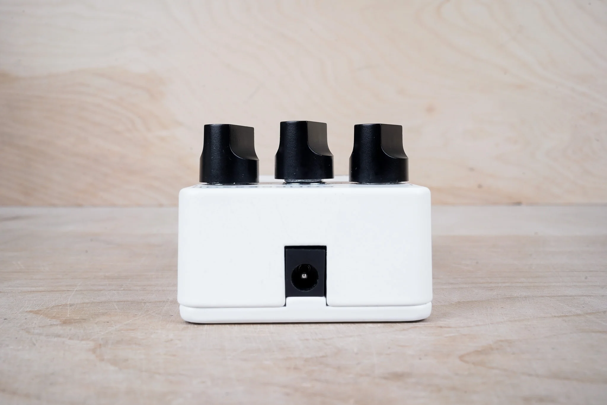 JHS 3 Series Compressor White - Image 4