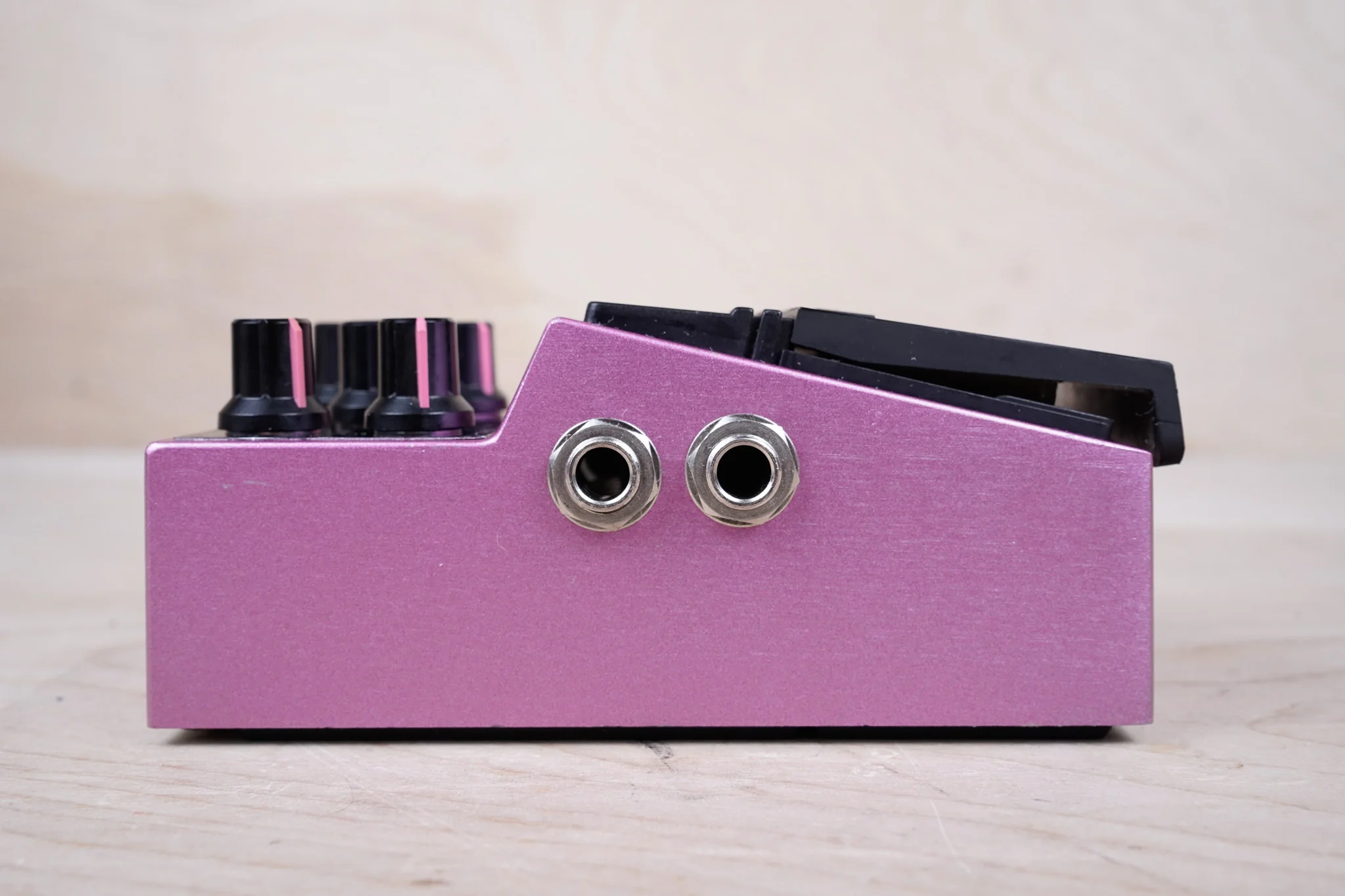 Maxon BDC-01 Bass Chorus 1980s Pink Vintage Made in Japan MIJ w/ Original Box, Paperwork, Sticker - Image 6