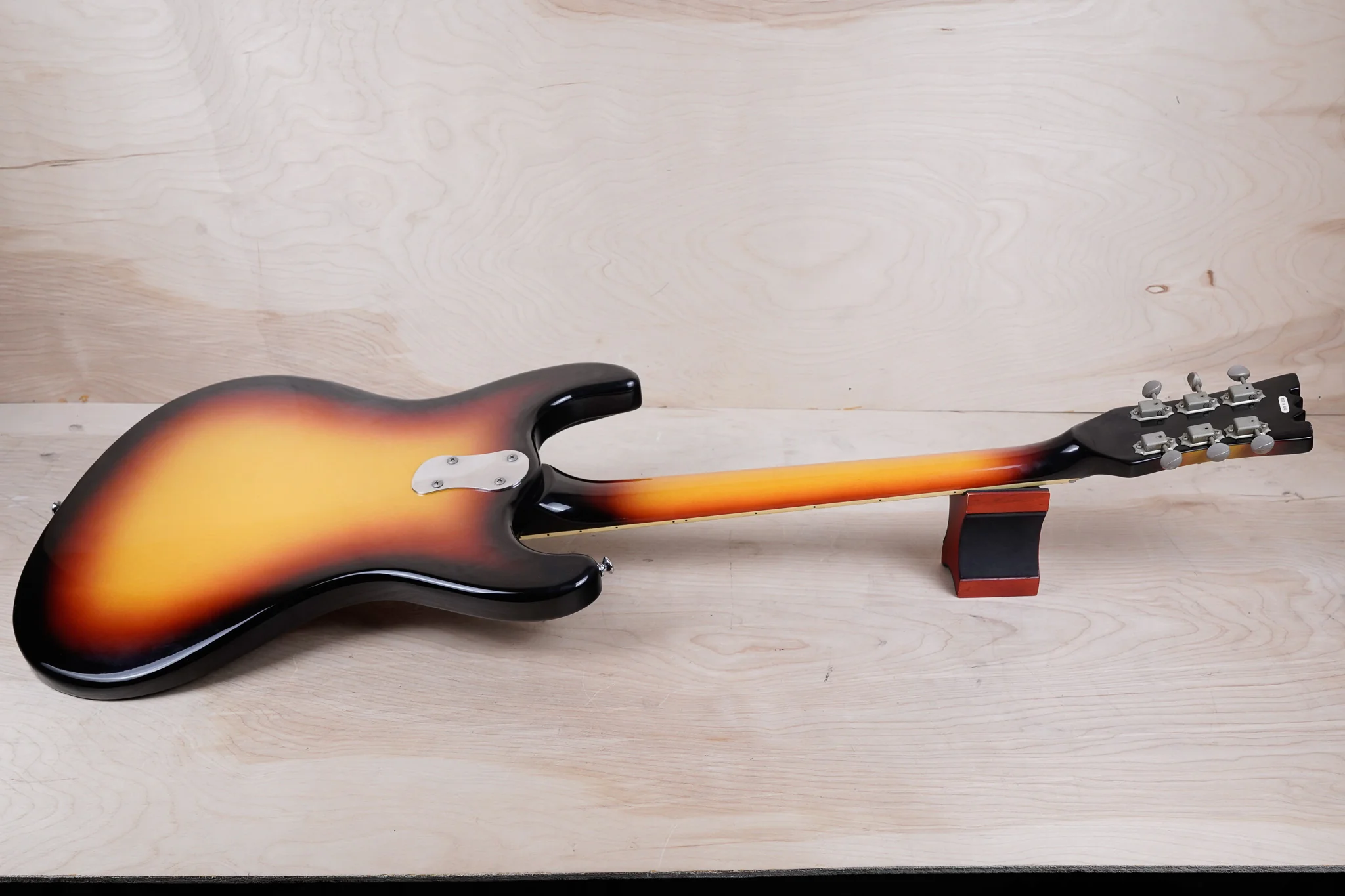 Mosrite The Ventures Model  '65 Reissue Guitar MIJ 1990s Sunburst Made in Japan Moseley Tremolo w/ OHSC - Image 11