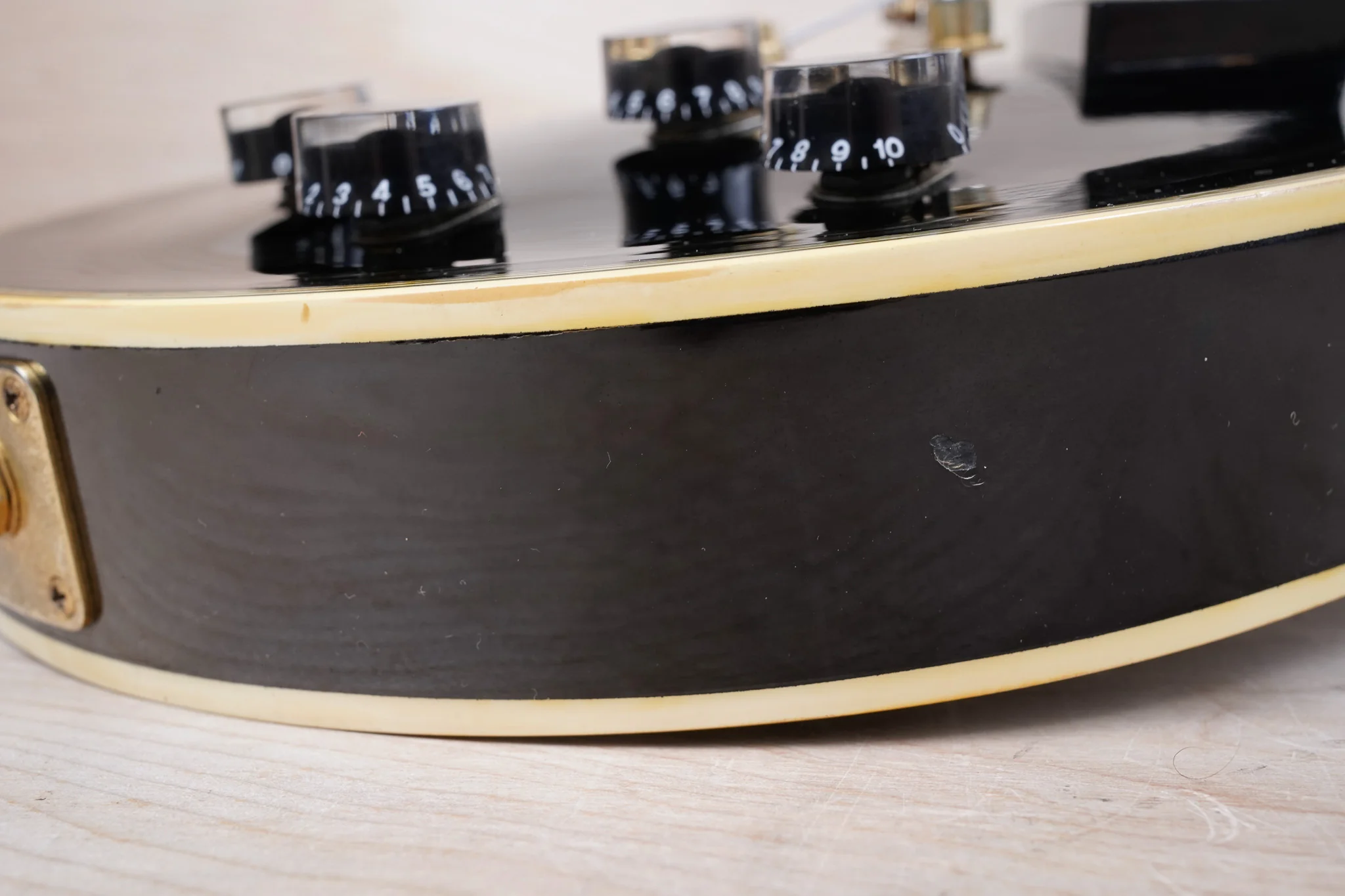 Orville LPC-75 Les Paul Custom MIJ 1990 Ebony Made in Japan w/ Bag - Image 9