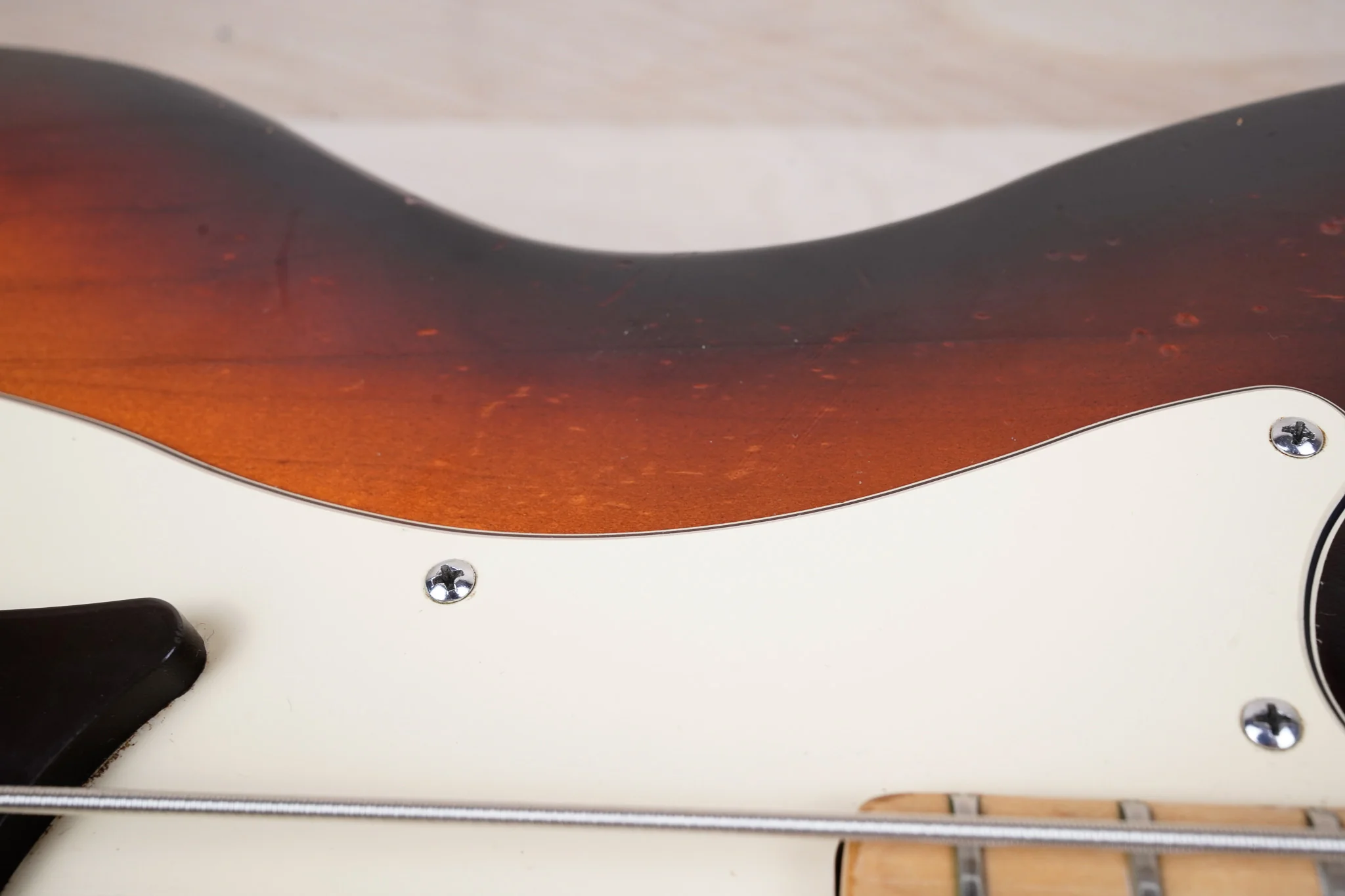 Peavey T-20 1982 Sunburst Made in USA w/ OHSC - Image 30