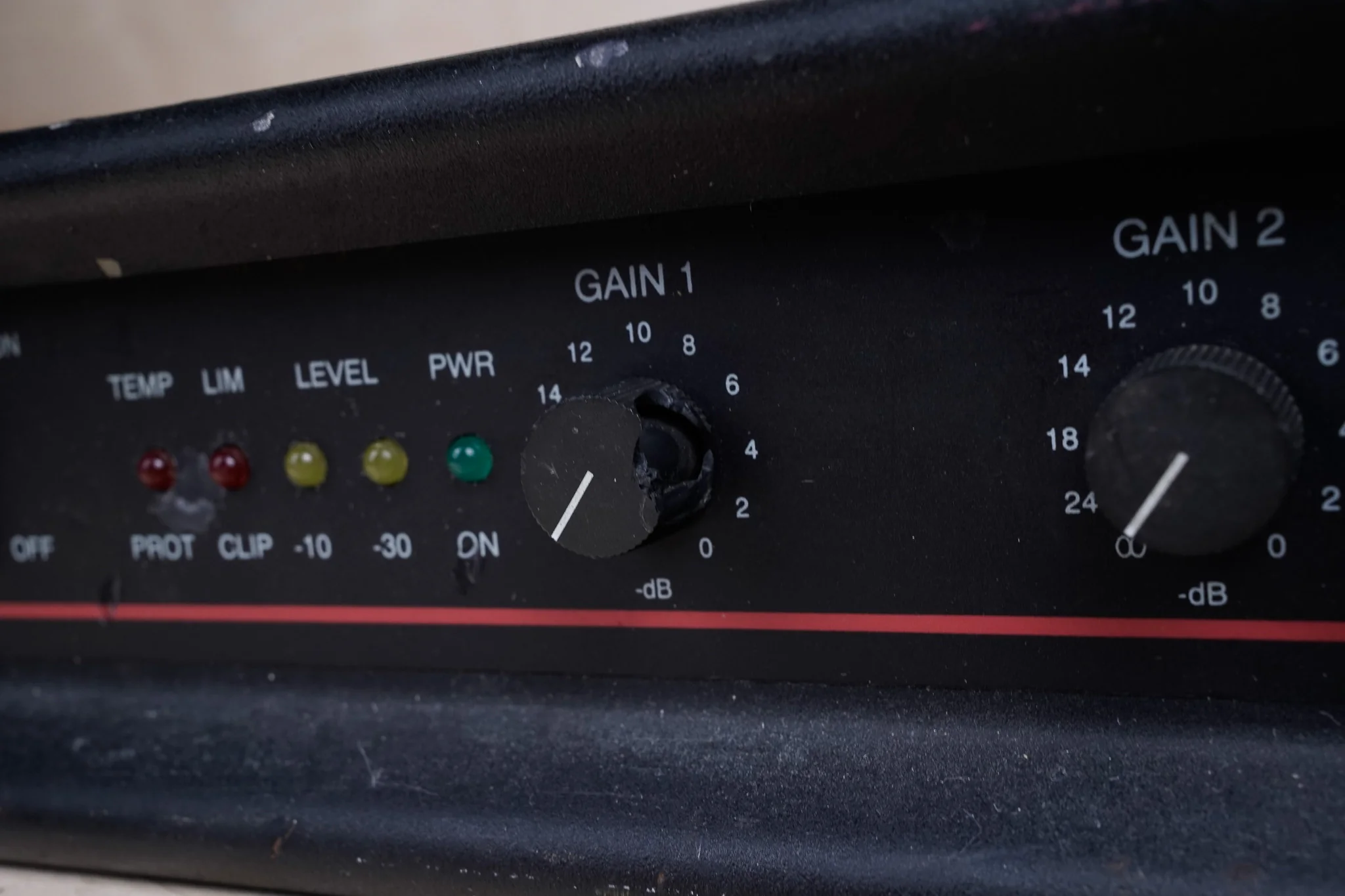 QSC EX 1250 2 Channel Commercial Power Amplifier Rackmount - Image 5