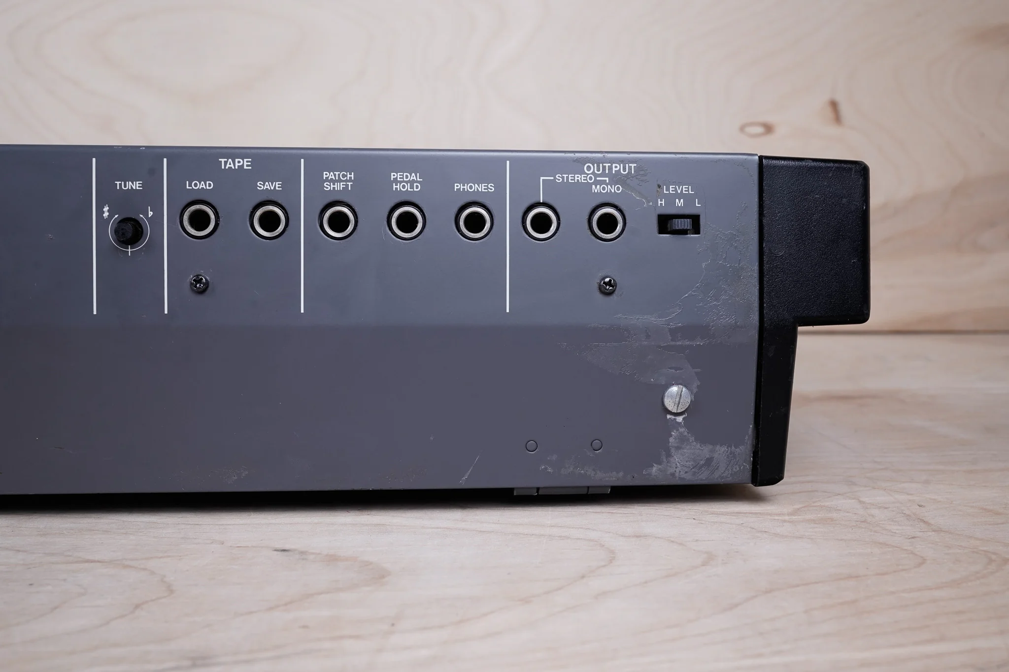 Roland Juno-106 61-Key Programmable Polyphonic Synthesizer 1984 w/ Foot Pedal - Image 6