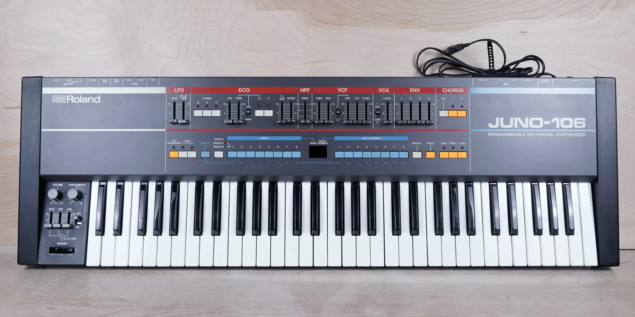 Roland Juno-106 61-Key Programmable Polyphonic Synthesizer 1984 w/ Hard Case - Image 14