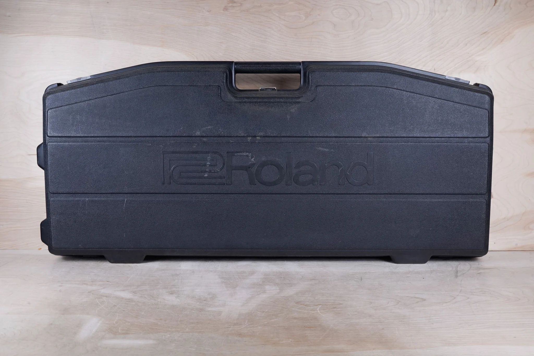 Roland Juno-106 61-Key Programmable Polyphonic Synthesizer 1984 w/ Hard Case - Image 3