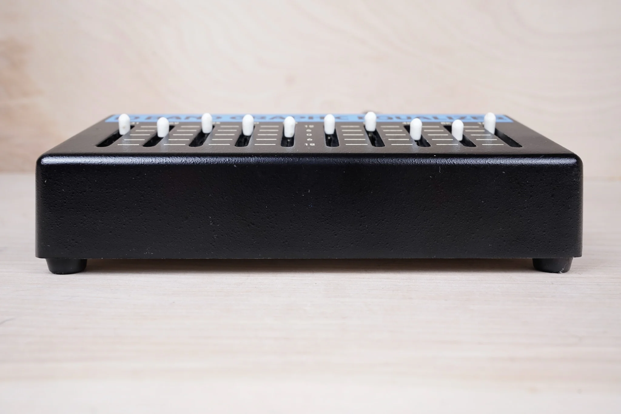 Ross 10 Band Graphic Equalizer in Box - Image 4
