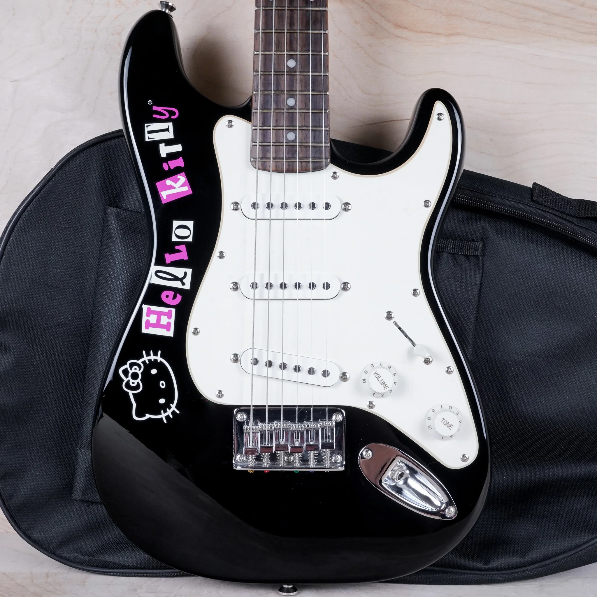 Squier Hello Kitty Mini Stratocaster 2006 Black w/ Bag