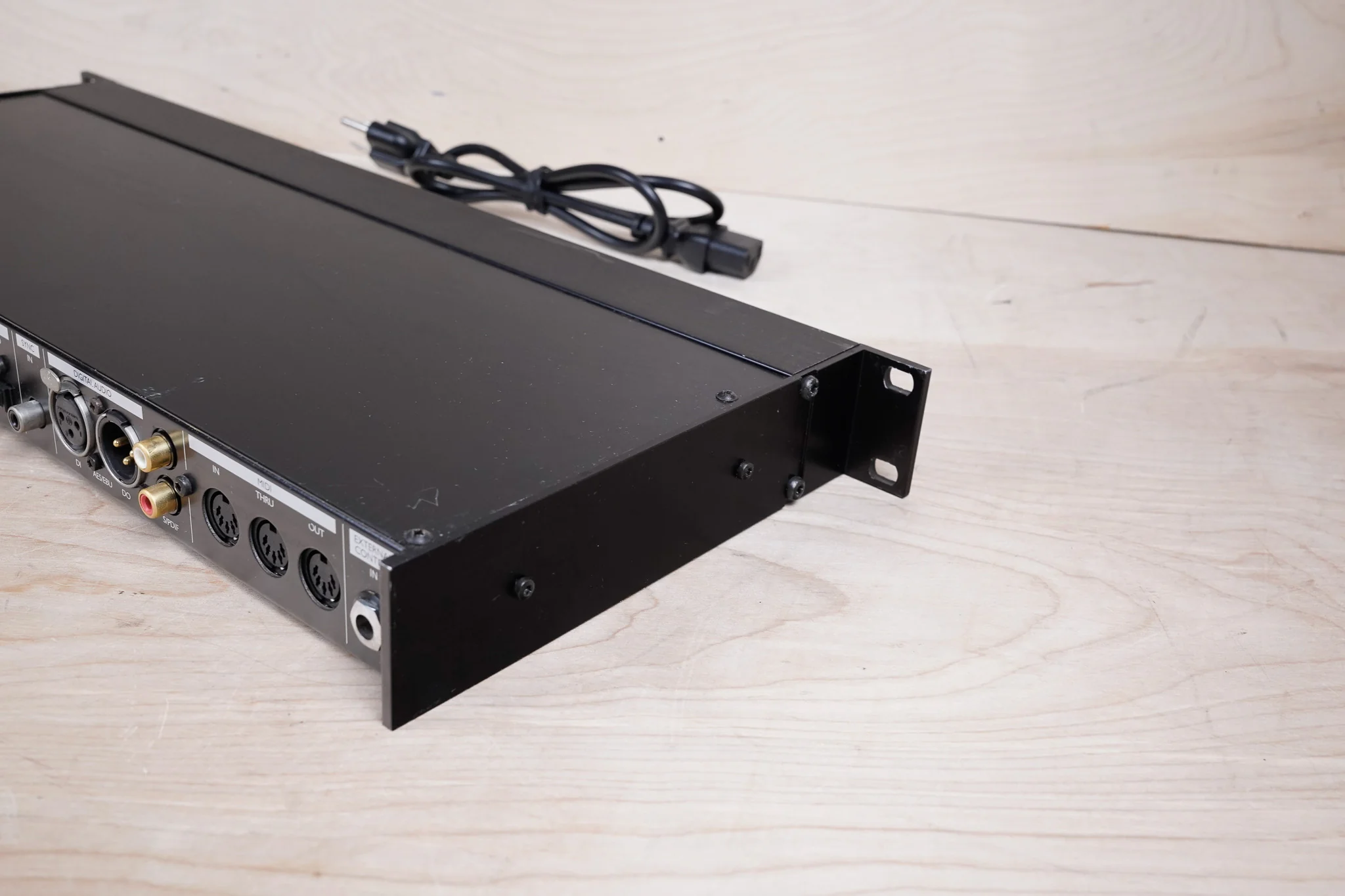 TC Electronic Intonator Rack Mount Pitch Correction and Autotune MIDI Programmable - Image 5