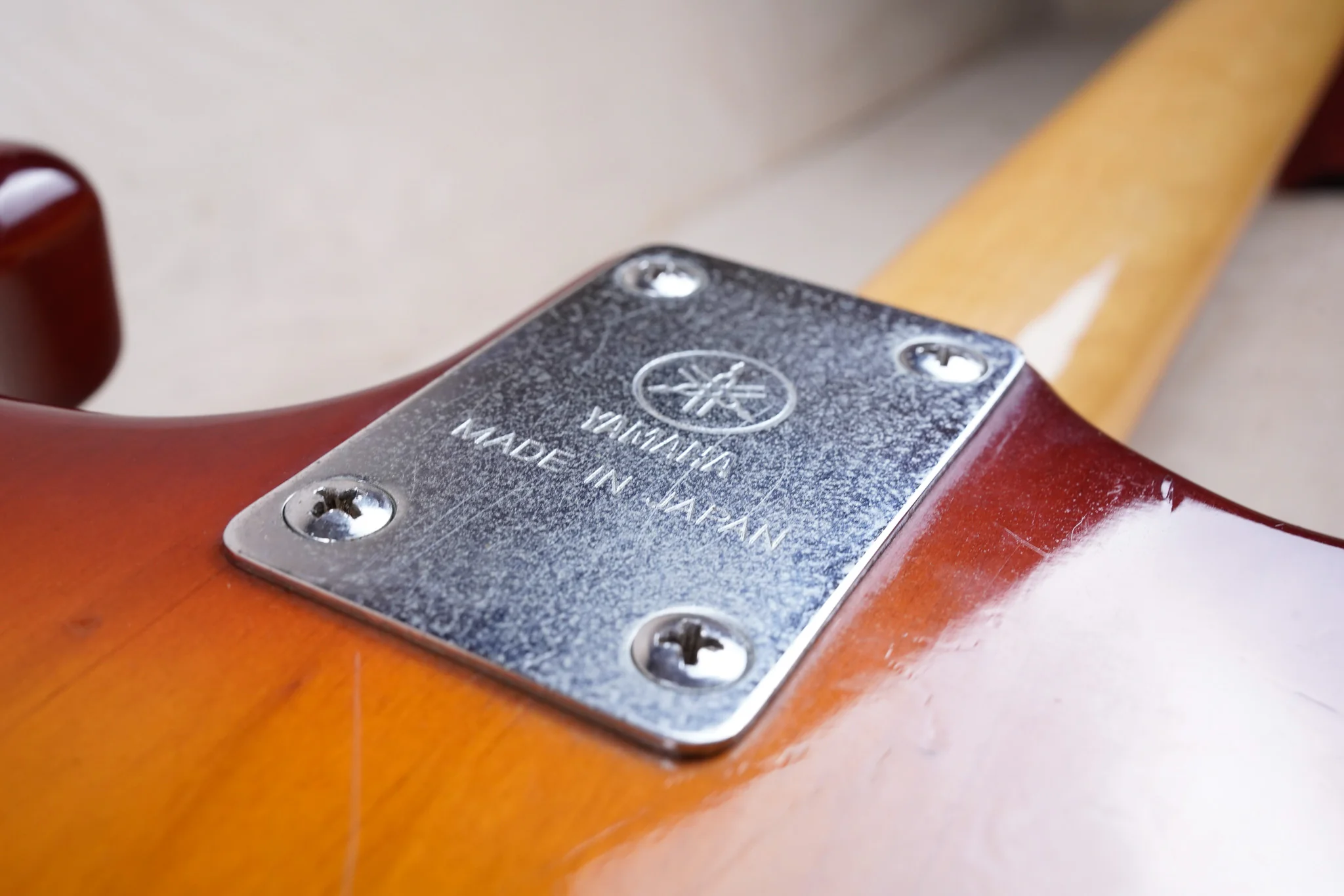 Yamaha Broad Bass BBVII MIJ 1982 Sunburst Vintage Made in Japan w/ Hard Case - Image 17