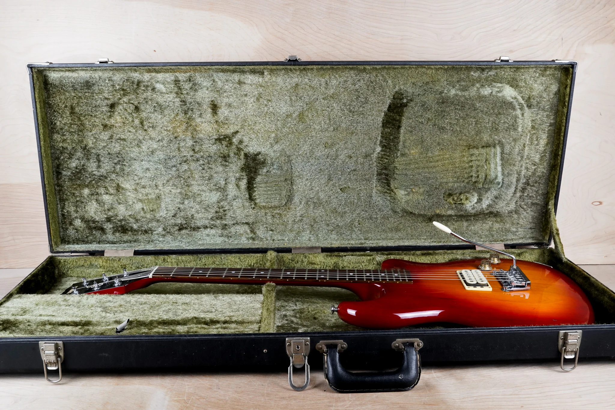 Yamaha Super Flighter SF3000 MIJ 1980 Cherry Sunburst Vintage Japan w/ OHSC - Image 2