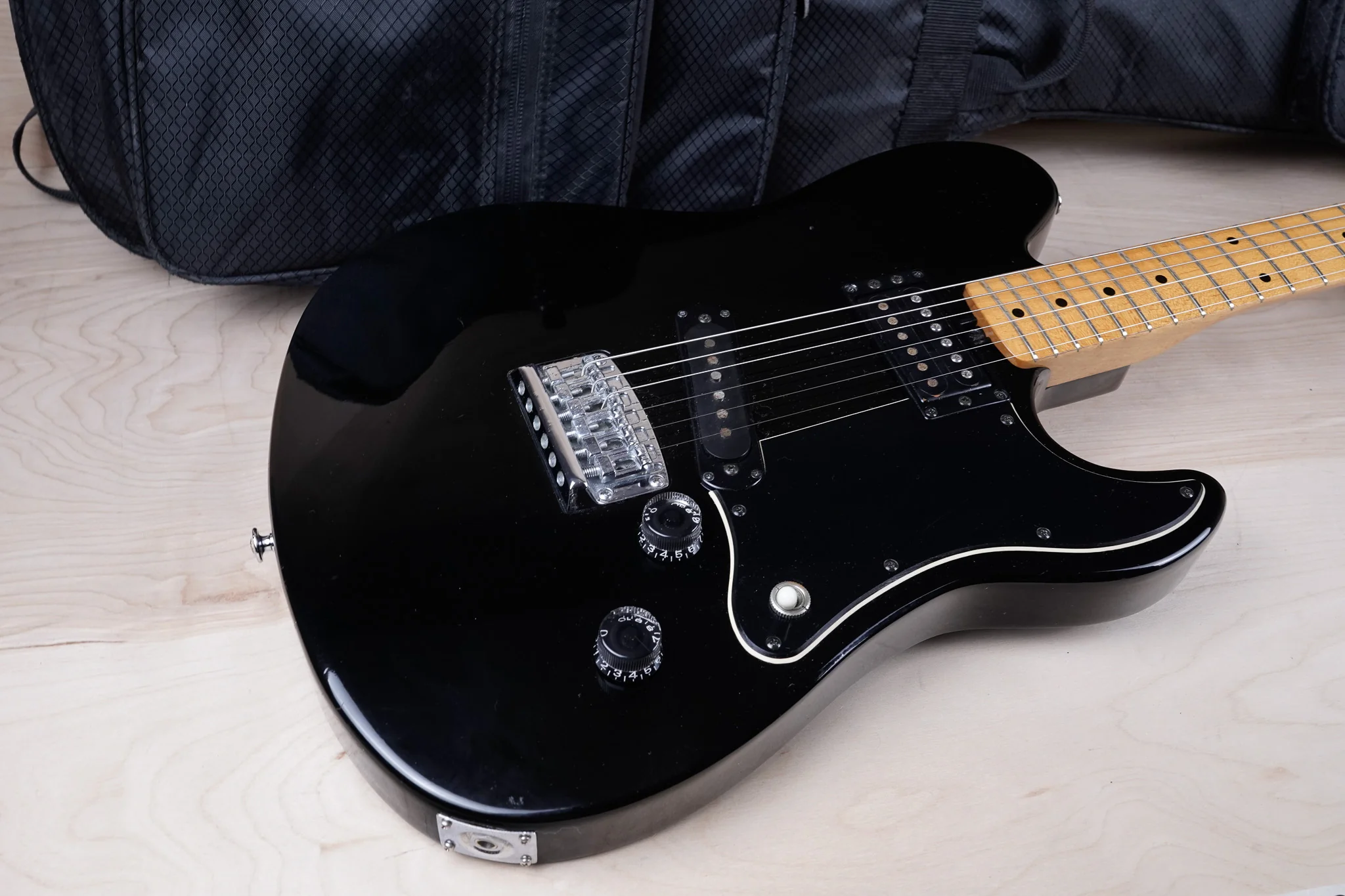 Yamaha Super Jam 500 SJ-500 MIJ 1978 Black Vintage Made in Japan w/ Bag - Image 3